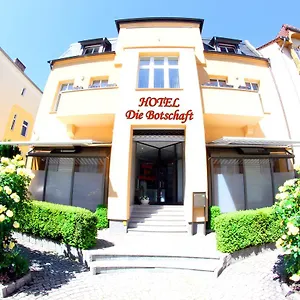 https://die-botschaft.find-berlin-hotels.com